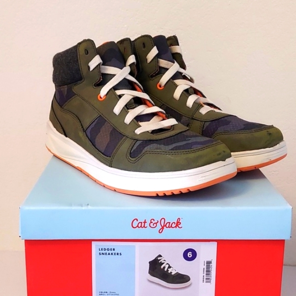 Boys Cat & Jack Sneakers